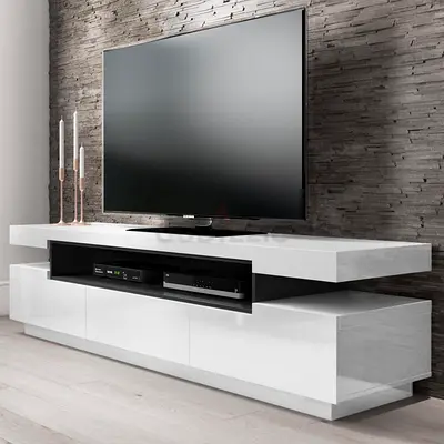 Tv box with shelf