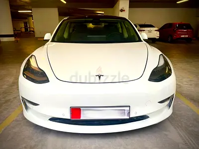 Tesla Model 3 - 2022 (Urgent sell)