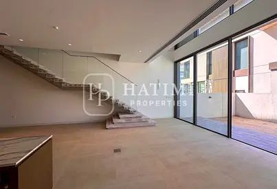 Ready to Move Corner Unit | G+2 Layout | Elevator