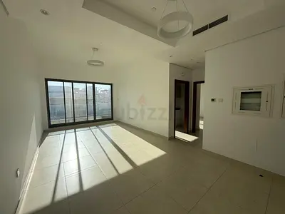Huge 1 Bedroom Apartment Available with Balcony