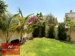 Large Plot / Rented / Type-4M /Close to Lake And Pool