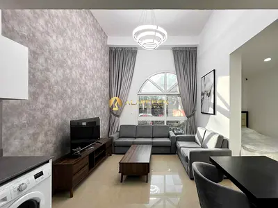 استوديو مفروش | هانوفر سكوير JVC | إطلالة على المسبح والحديقة