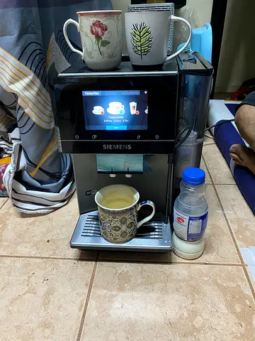 Siemens EQ700 Bean To Cup Coffee Machine  FREE DELIVERY +WARRENTY