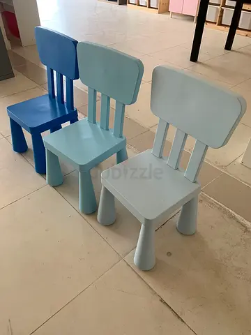 Set of 3 Childrens Plastic Chairs - Light  Dark Blue