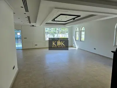 SPACIOUS 4BR+MAID UPGRADED VILLA LARGE PLOT