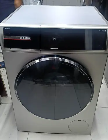 Bosch Latest Model Series 8 Washing Machine For Sale 9kg Same Like New