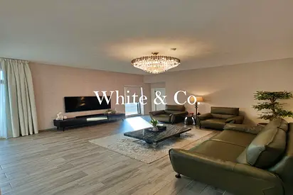 Top Floor | Two Bed | Vacant on Transfer