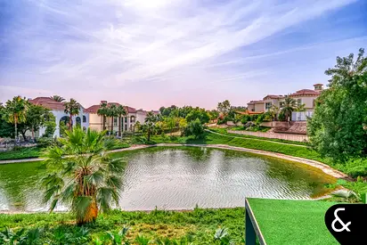 Luxury Lakeview Villa | Upgraded & Vacant