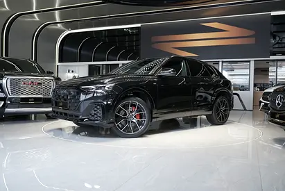 2025 Audi Q8 55 TFSI quattro S line Sport Package - European Specs