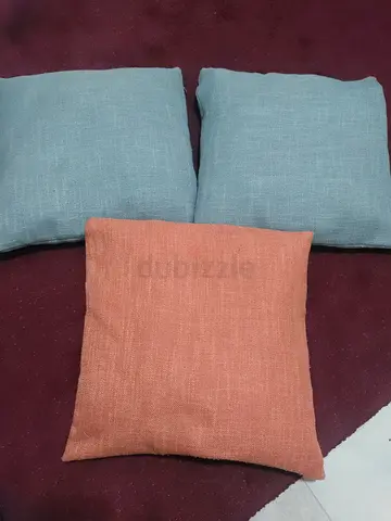 Set of 3 Decorative Throw Cushions (Teal  Coral)