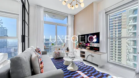 Pool Views | Corner Unit | New Furniture