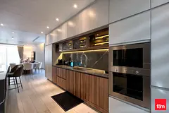 Villa | Upgraded | Fully Furnished | Corner