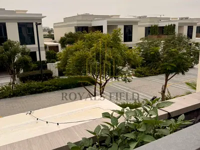 Upgraded 4BR Villa | Private Pool | Landscaped