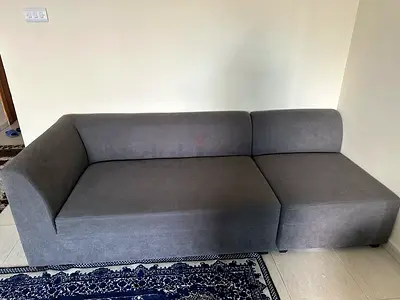 grey 5 seater comfortable L-shaped sofa