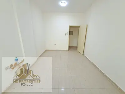 Short time offer 1bhk with 2 bathroom family bulding with like a new building near to park 28000