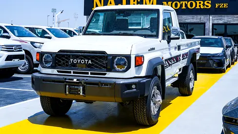 Toyota Land Cruiser 70 Series LC 79 LX 2.8L  2026 - GCC Specs - Brand New