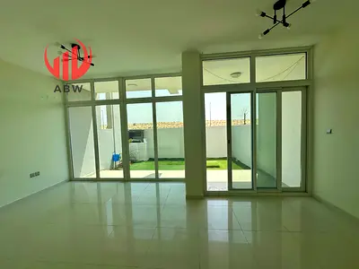 Live in Comfort | Stylish Villa | Private Garden