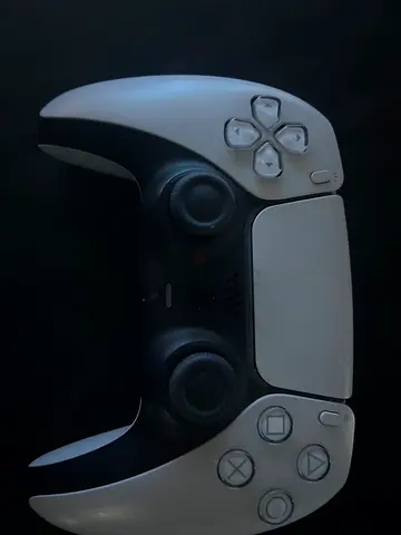 My PS5 DualSense Wireless Controller (White) - Working one slightly used longer
