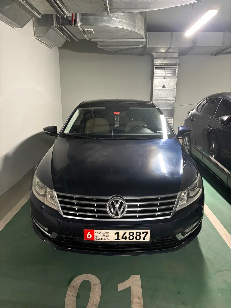 Volkswagen CC 2014 — photo 1 of 9
