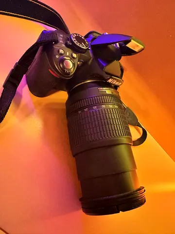 Nikon DSLR with Zoom Lens - Good Working Condition