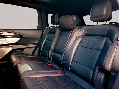 2024 Lincoln NAUTILUS 照片 12