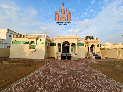 4 Bed room Big gardan parking hall Majlis Maids room store room wardrobe 2 Master room 15000 sqft