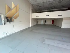 New commercial shops for rent in Industrial Area 15 with a strategic location and modern finishes.