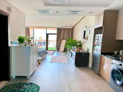 Fully Furnished | Community & Road View | Near Central Mall