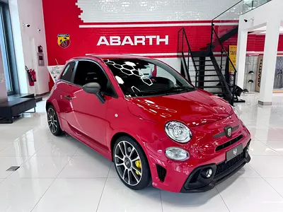 Abarth 695 Tourismo Hatchback 1.4L