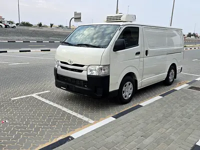 Toyota Hiace GL 2018 - GCC Specs - Reliable and Spacious