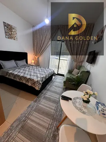 studio 4000AED sea view with internet, gym, parking and swimming pool