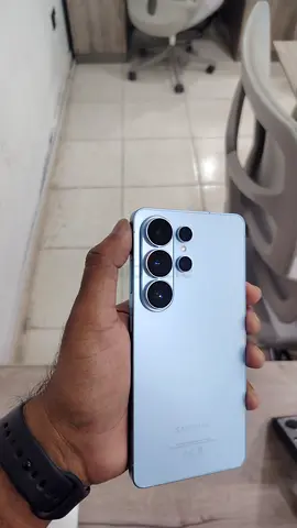 Samsung Galaxy S26 Ultra – 512GB (Like New)