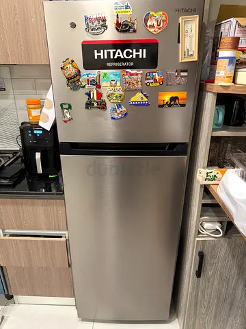 Hitachi 2-door stainless refrigerator (top freezer) - excellent condition