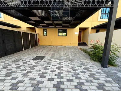 🏡 فيلا من 3 غرف نوم للإيجار في مدينة الشارقة المستدامة