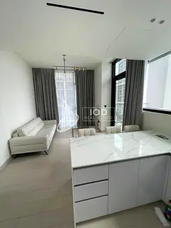 Bright &amp; Spacious 2BR | Private Plunge Pool | Prime Location |