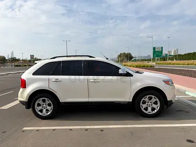 FORD EDGE SEL 2012 GCC SPECS WELL MAINTAINED FAMILY CAR