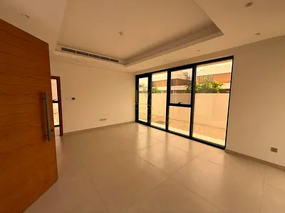 For Sale – Luxury Corner Villa in Shamous Garden City