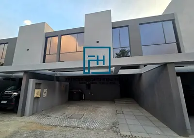 💥Spacious 4BR Townhouse | Modern Design | Gated Community | Sequoia – Masaar💥