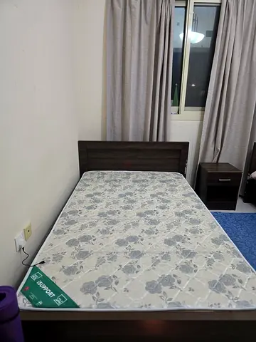 Cheap Secondhand Twin Beds with side table