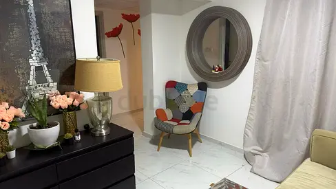 Fully Furnished Spacious Room with Balcony - Near BurJuman Metro