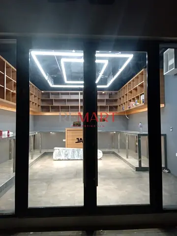 متجر في الطابق الأرضي | عزيزي ريفييرا 42 | إطلالة على البوليفارد والمسبح