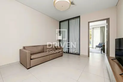 Ready to move in | Furnished and Prime Location
