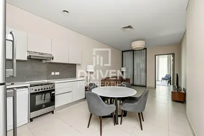 Ready to move in | Furnished and Prime Location