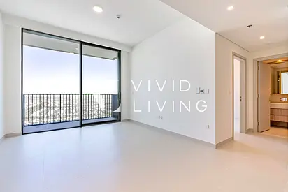 HIGH FLOOR | VILLA VIEW | SPACIOUS AND BRIGHT