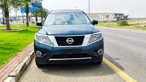 Nissan Pathfinder 2013 Platinum - American Specs PANORAMIC FULL OPTION PLATINUM 5CAMRA 4×4 VRY CLEA