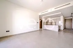 Vacant | 1BR + Study | Motivated Seller