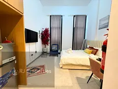 FULLY FURNISHED STUDIO WITH ALL EMITIES AND ALL BILLS INCLUDING