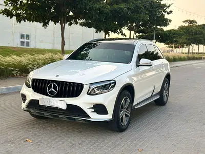 Mercedes-Benz GLC 300 4MATIC 2019 - American Specs - GCC Resale