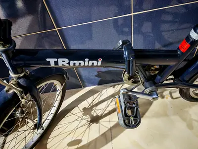 TRmini folding bike — compact commuter, used