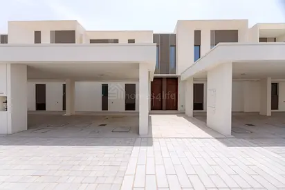 PRIME GOLDEN BEACH UNIT | VALLEY SPECIALIST